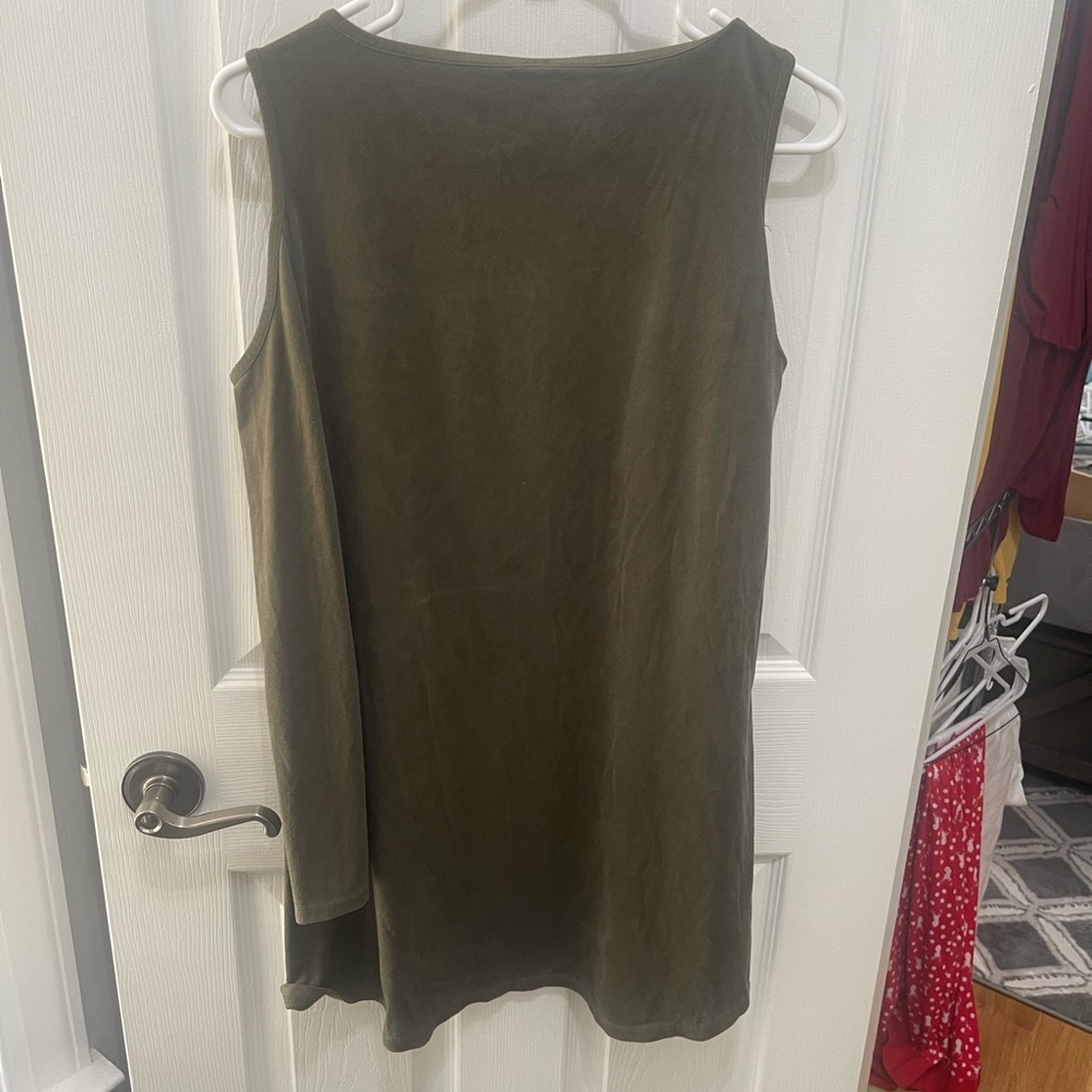 Pixi and ivy top small green cold shoulder - Picture 10 of 15